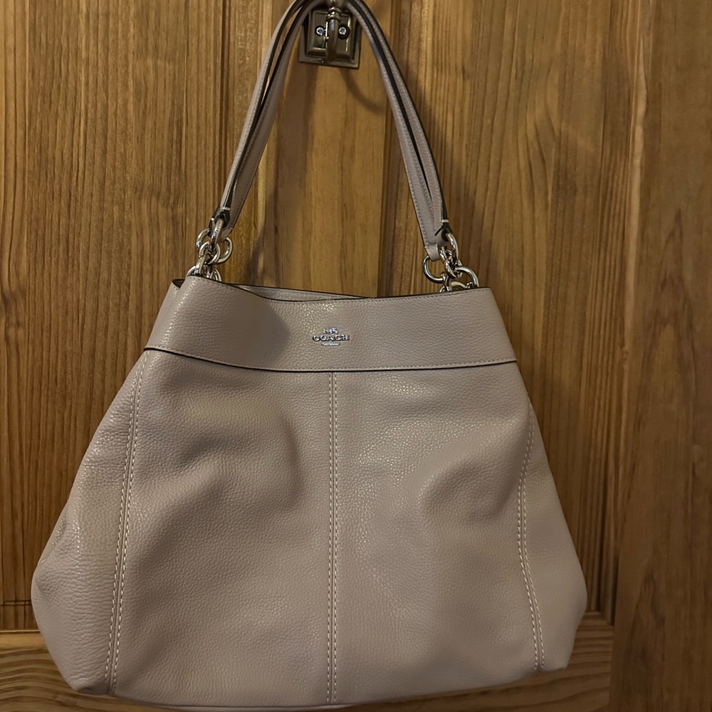 Coach Leather Shoulder Bag